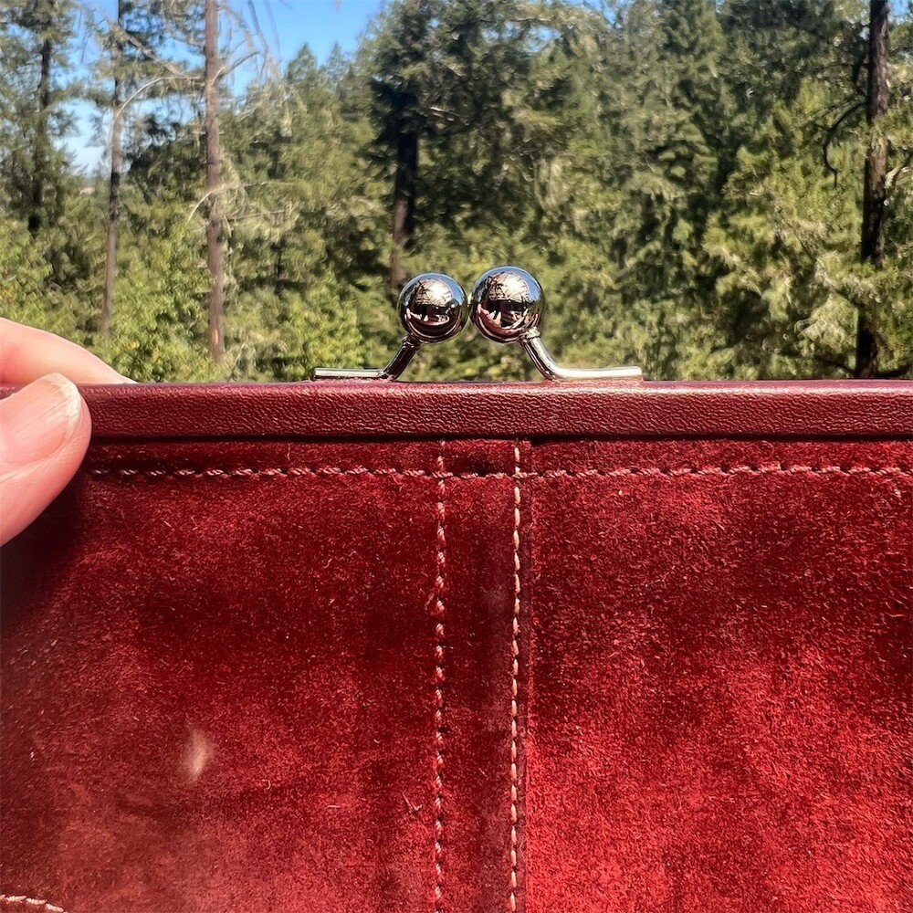 COACH VINTAGE Burgundy Suede KissLock Clutch Pouch Wallet Purse Silver Hardware - Picture 8 of 10